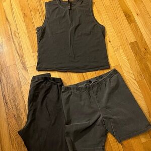 SKIMS Dark Gray 3 piece workout set